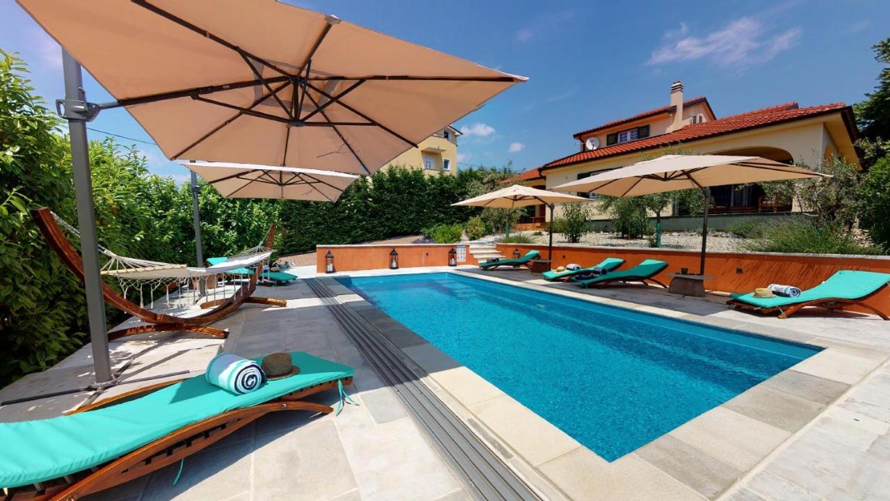 Villa Oasis Кострена Экстерьер фото